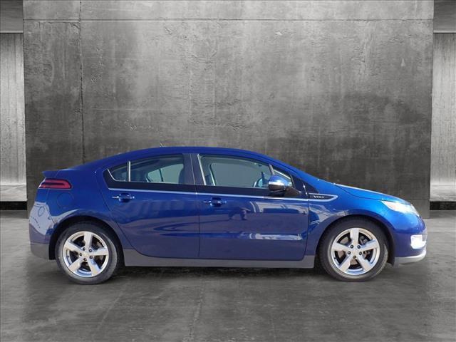 2013 chevrolet volt base