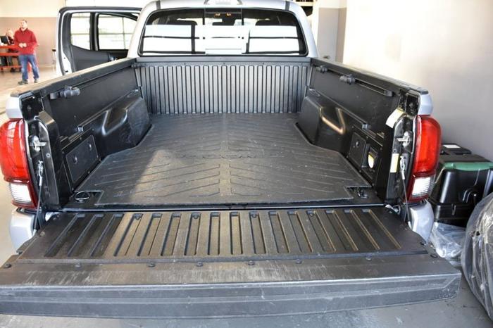 used 2018 toyota tacoma 4x4 double cab harrisonburg, va 22801 for sale in harrisonburg, virginia