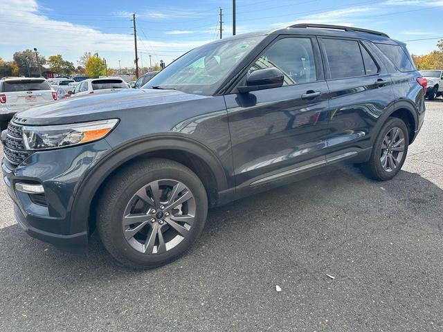 2022 ford explorer xlt