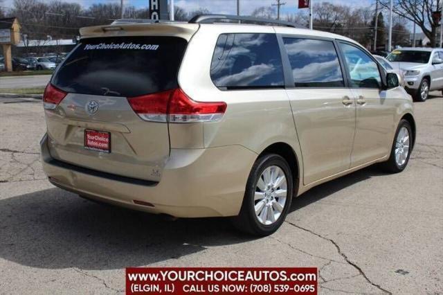 2013 toyota sienna le