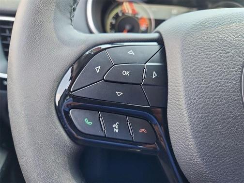 2023 jeep cherokee