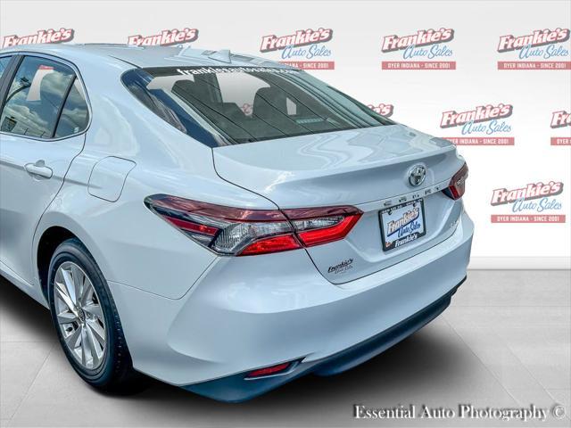 2023 toyota camry le