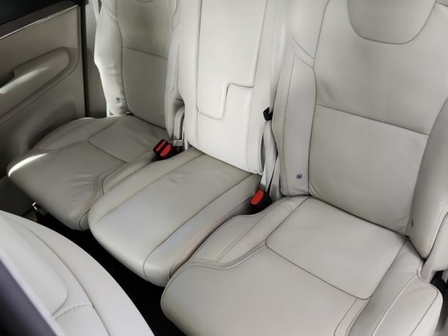2021 volvo xc90 t6 inscription 7 passenger