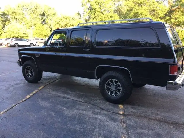 gmc surburban 2500 1987