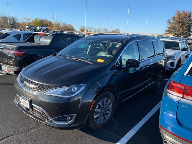 2020 chrysler pacifica touring-l plus