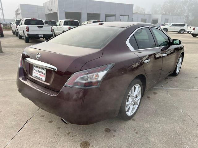 2014 nissan maxima sv