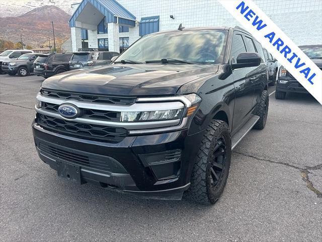 2022 ford expedition xlt