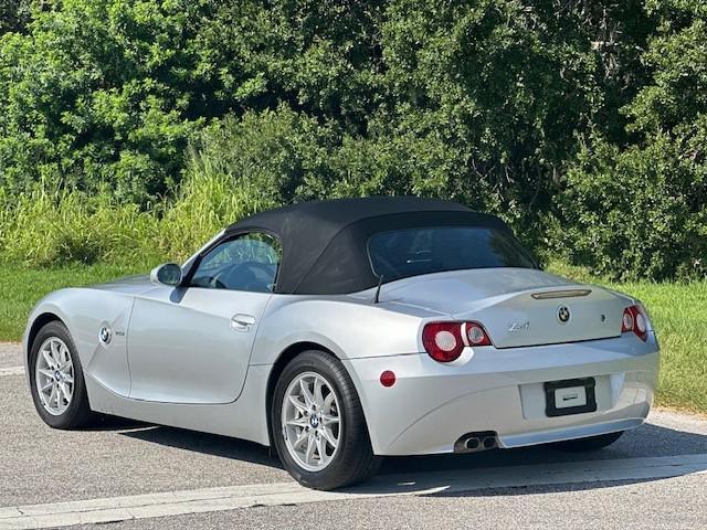 2005 bmw z4 2.5i roadster