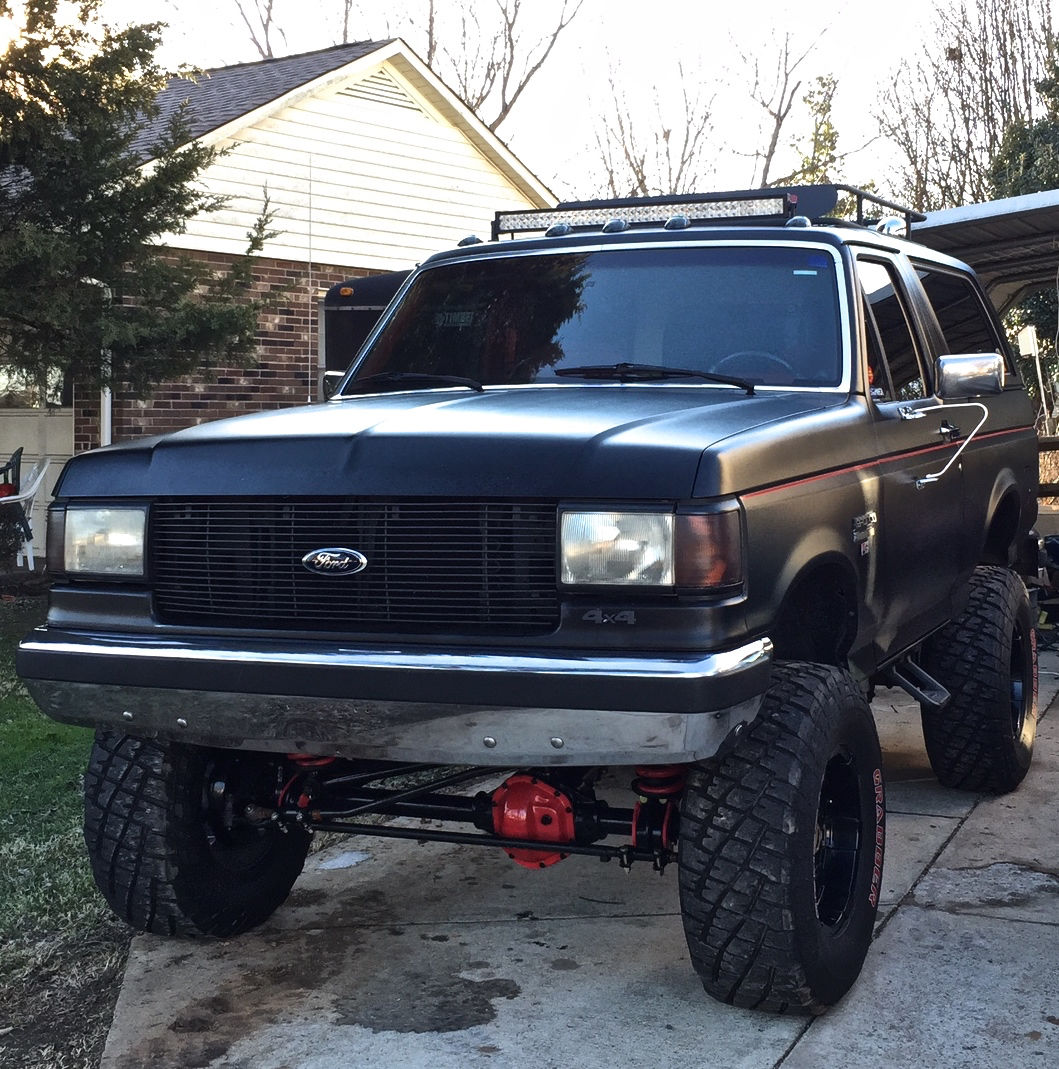 1990 ford bronco xlt