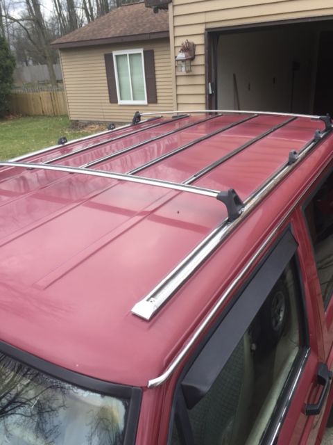 1984 jeep cherokee clean/low miles