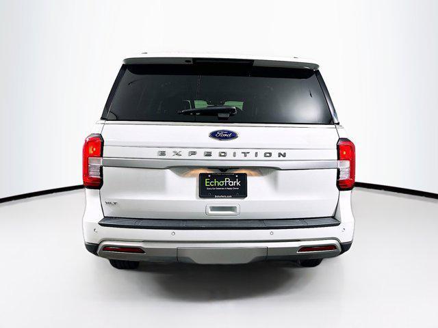 2023 ford expedition xlt