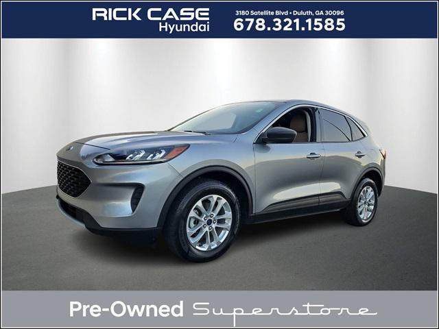 2022 ford escape se