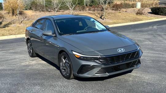 2025 Hyundai Elantra