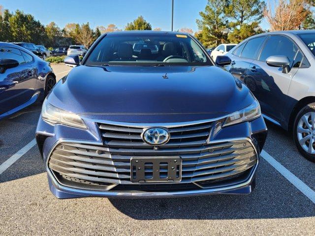2019 toyota avalon hybrid limited