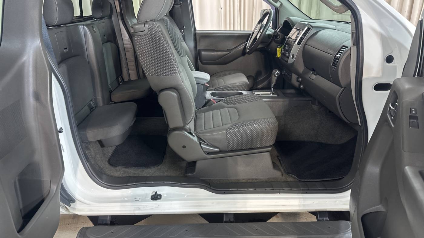 2014 nissan frontier pro-4x