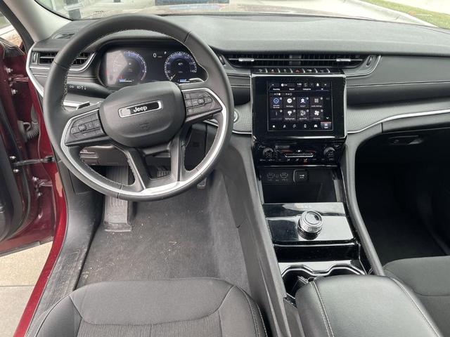 2023 jeep grand cherokee l laredo