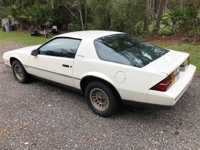 1984 chevy camaro berlinetta starship edition - excellent condition