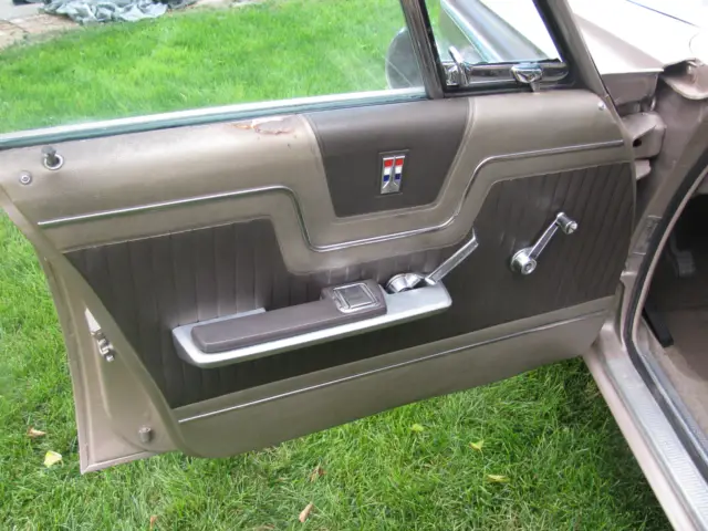 1964 plymouth fury 4 door sedan