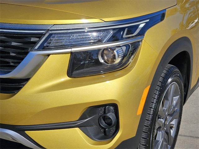2021 kia seltos s