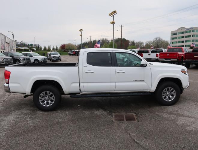 used 2017 toyota tacoma w/ sr5 package hurricane, wv 25526 for sale in hurricane, west virginia