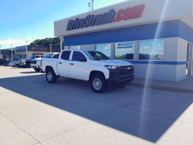 2023 chevrolet colorado wt
