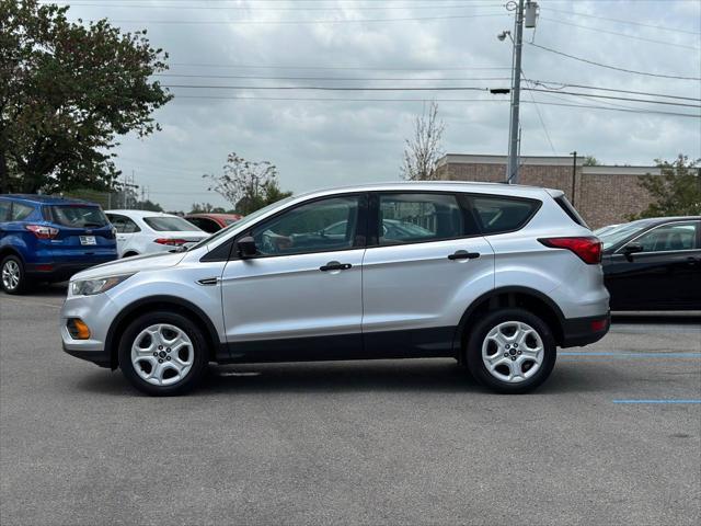2019 ford escape s