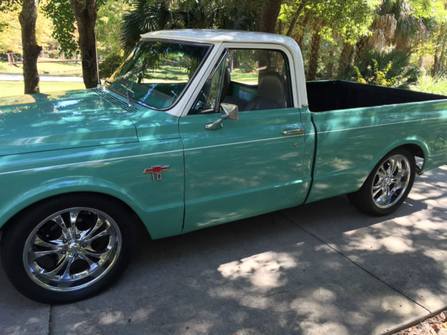 68 short bed, 5.7 ls1 engine, show quality, street rod, lowered