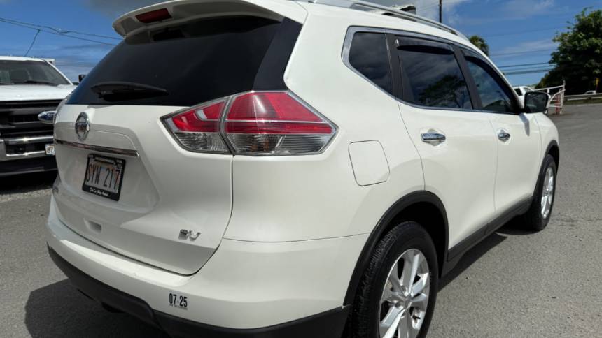 2016 nissan rogue sv