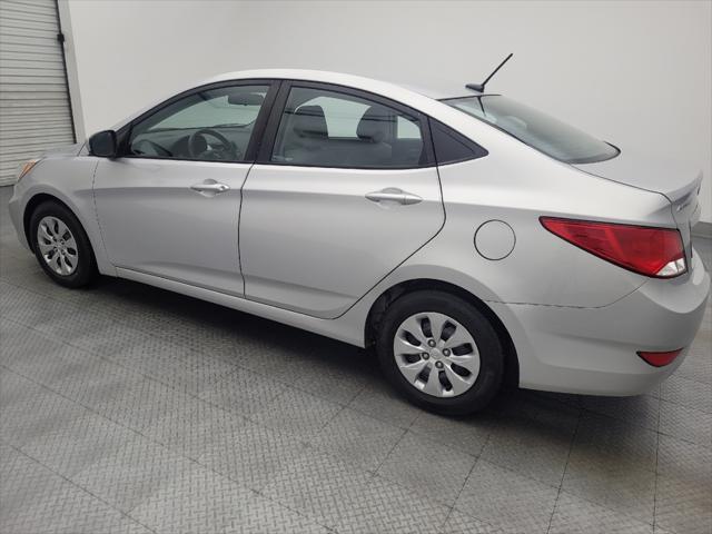 2017 hyundai accent se