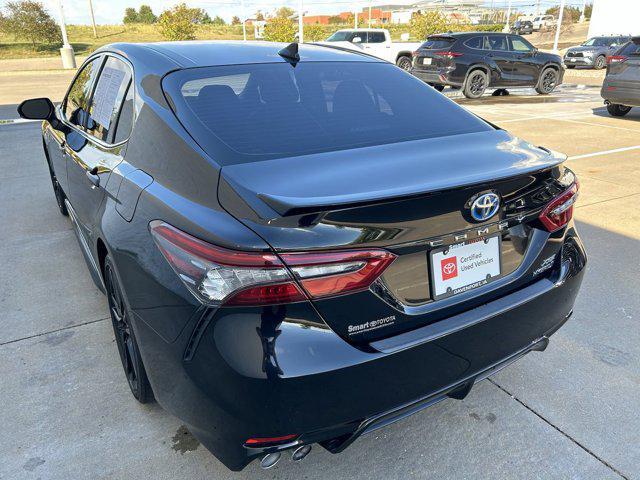 2022 toyota camry xse