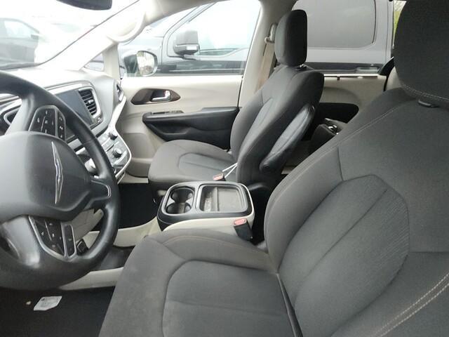 2019 chrysler pacifica touring plus