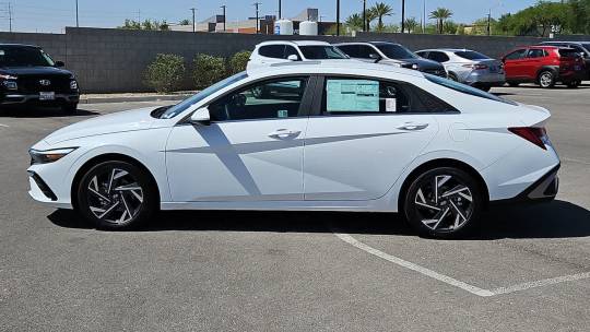 2024 Hyundai Elantra