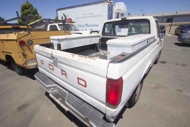 ford f150 with bed boxes, ac ---108k miles--started right up