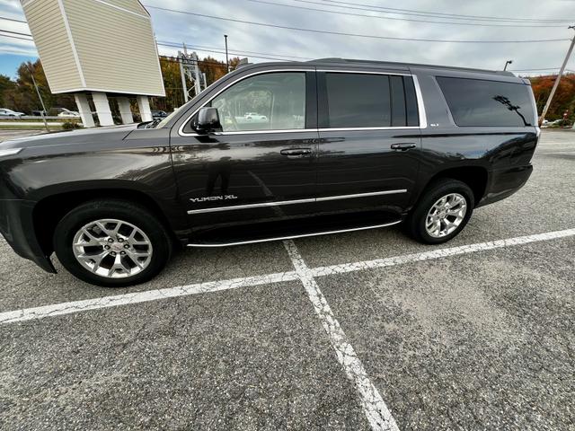 2017 gmc yukon xl slt