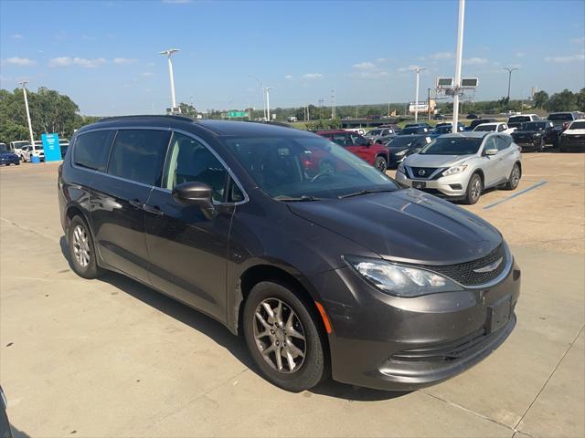 2020 chrysler voyager lxi