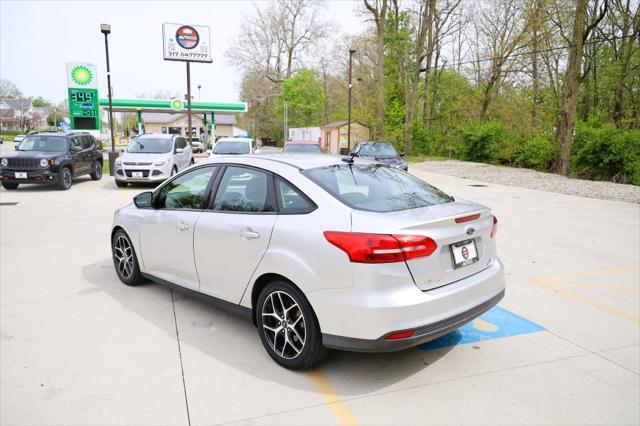 2017 ford focus se
