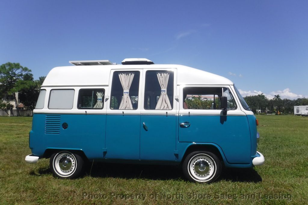 vw kombi volkswagen vanagon mini rv camper small motorhome the best holiday gift