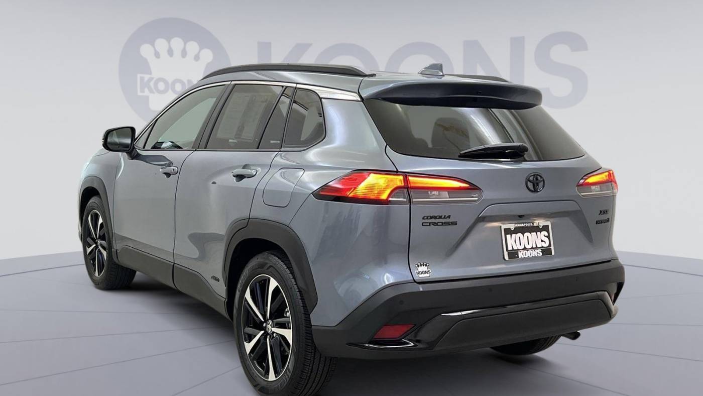 2024 toyota corolla cross hybrid xse