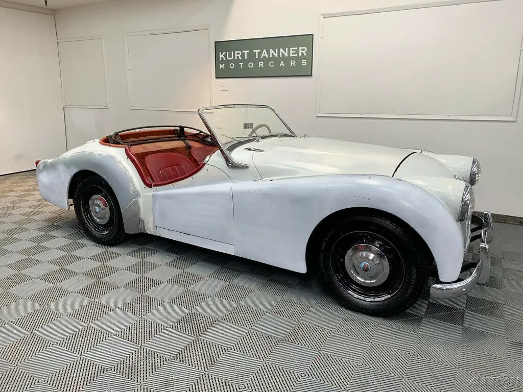1955 triumph tr-2 sports roadster. nice original driver for easy cosmetics