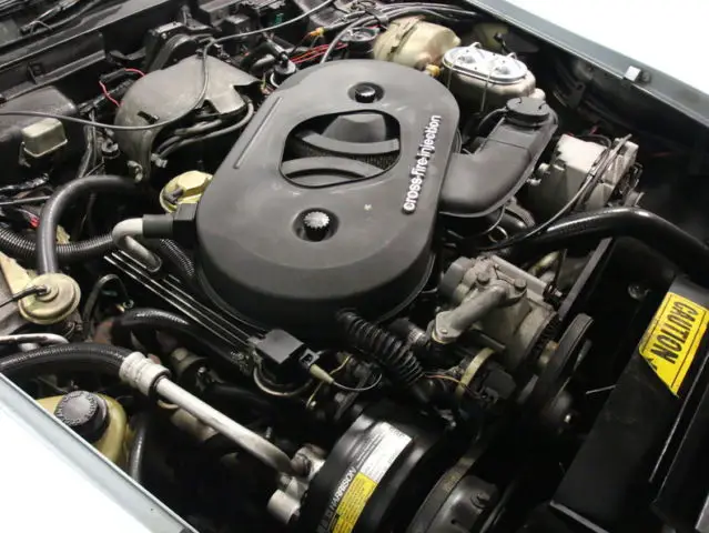 well-preserved c3, 70k actual miles, rare color combo, 350 cfi v8, auto, loaded!