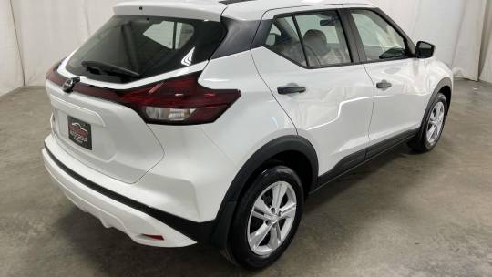 new 2024 nissan kicks s