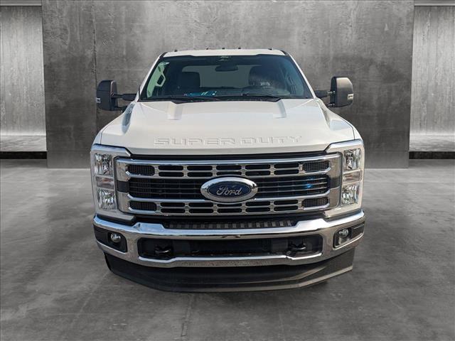 2024 ford f-350 xlt