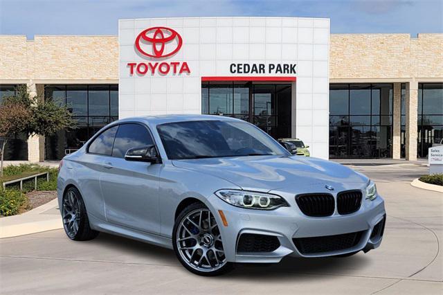 2017 bmw m2 base