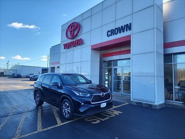 2023 toyota highlander xle