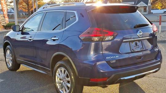 2020 Nissan Rogue