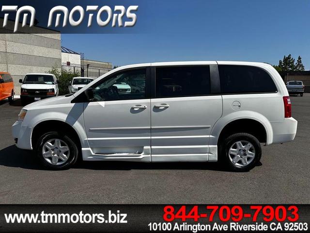 2010 dodge grand caravan se
