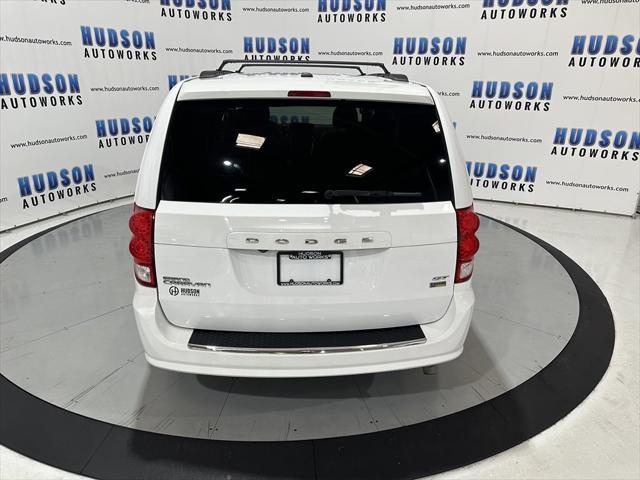 2017 dodge grand caravan gt