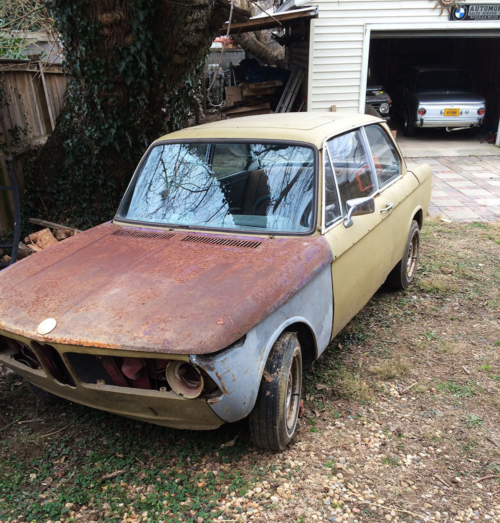 1969 bmw 2002 base sedan 2-door 2.0l