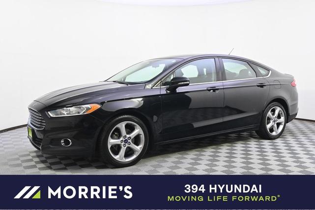 2016 ford fusion se