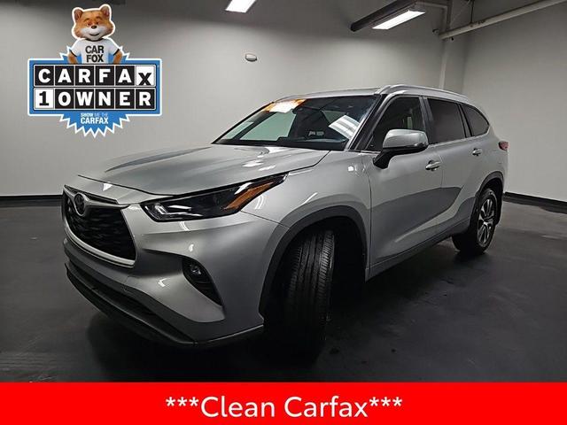 2023 toyota highlander xle